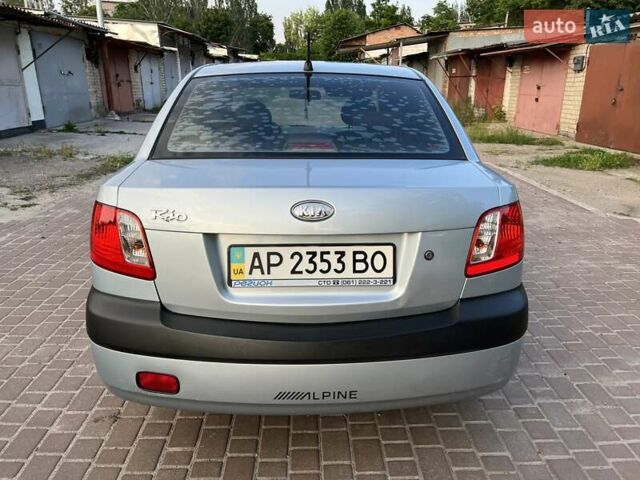 Серый Киа Рио, объемом двигателя 0 л и пробегом 202 тыс. км за 4999 $, фото 12 на Automoto.ua