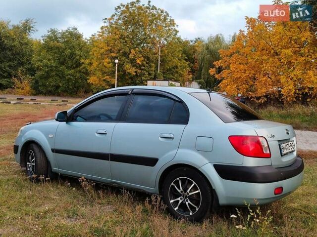 Серый Киа Рио, объемом двигателя 1.4 л и пробегом 176 тыс. км за 4600 $, фото 9 на Automoto.ua