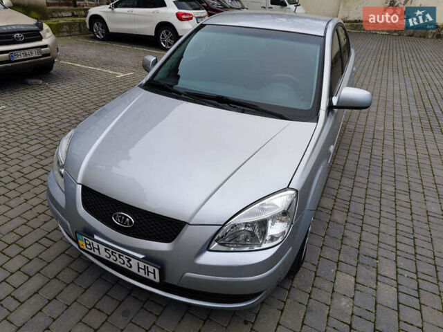 Серый Киа Рио, объемом двигателя 1.4 л и пробегом 94 тыс. км за 4900 $, фото 12 на Automoto.ua