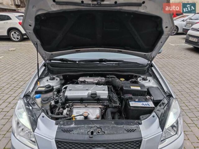 Серый Киа Рио, объемом двигателя 1.4 л и пробегом 94 тыс. км за 4900 $, фото 41 на Automoto.ua