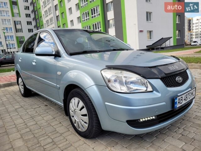 Серый Киа Рио, объемом двигателя 1.4 л и пробегом 230 тыс. км за 4999 $, фото 22 на Automoto.ua