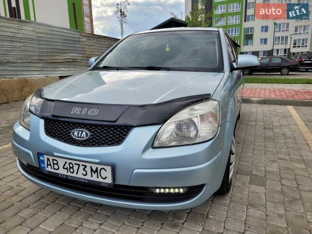 Серый Киа Рио, объемом двигателя 1.4 л и пробегом 230 тыс. км за 4999 $, фото 11 на Automoto.ua
