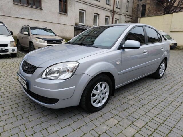 Сірий Кіа Ріо, об'ємом двигуна 1.4 л та пробігом 94 тис. км за 4900 $, фото 19 на Automoto.ua