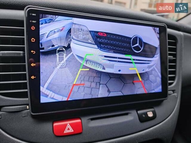 Серый Киа Рио, объемом двигателя 1.4 л и пробегом 94 тыс. км за 4900 $, фото 34 на Automoto.ua