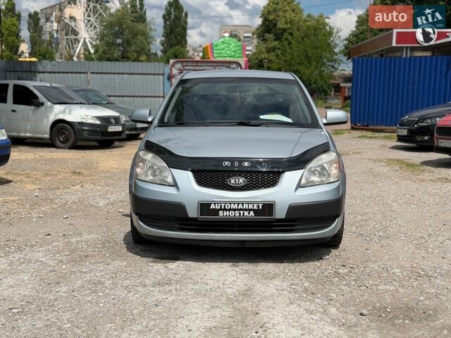 Сірий Кіа Ріо, об'ємом двигуна 1.4 л та пробігом 364 тис. км за 3299 $, фото 3 на Automoto.ua