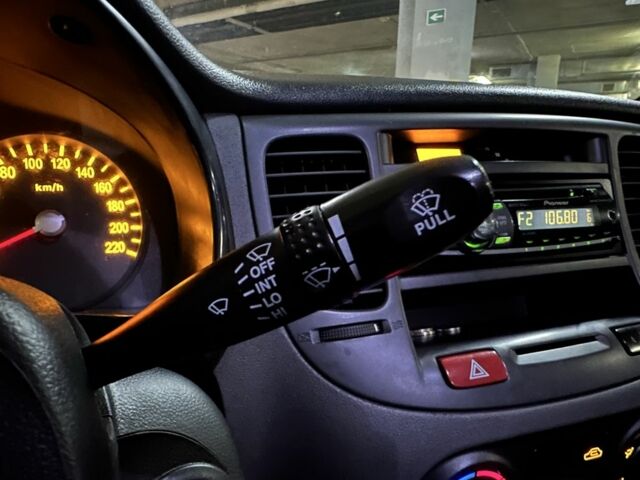 Серый Киа Рио, объемом двигателя 1.4 л и пробегом 220 тыс. км за 3700 $, фото 18 на Automoto.ua