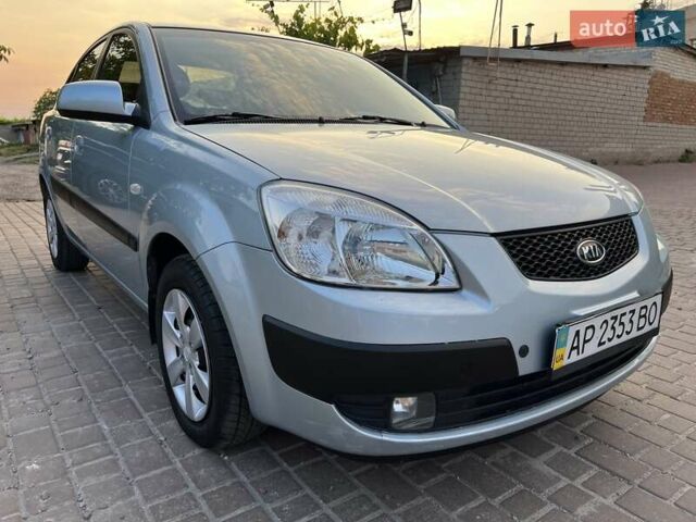Серый Киа Рио, объемом двигателя 0 л и пробегом 202 тыс. км за 4999 $, фото 7 на Automoto.ua