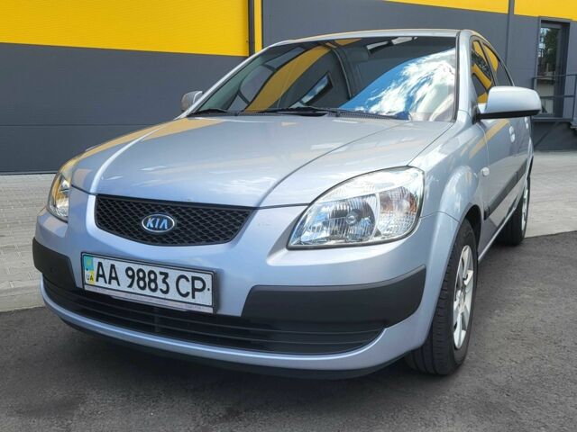 Серый Киа Рио, объемом двигателя 1.4 л и пробегом 224 тыс. км за 3487 $, фото 14 на Automoto.ua