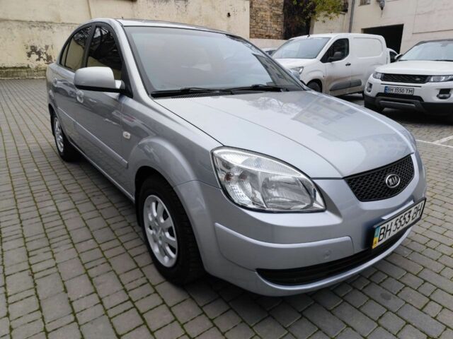 Сірий Кіа Ріо, об'ємом двигуна 1.4 л та пробігом 94 тис. км за 4900 $, фото 20 на Automoto.ua