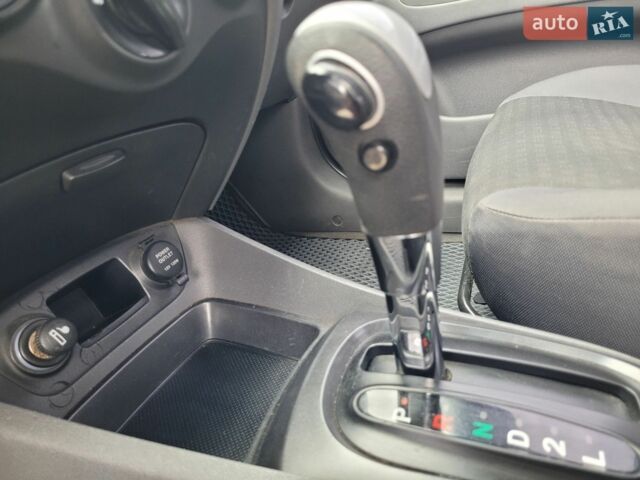 Серый Киа Рио, объемом двигателя 1.4 л и пробегом 230 тыс. км за 4999 $, фото 38 на Automoto.ua