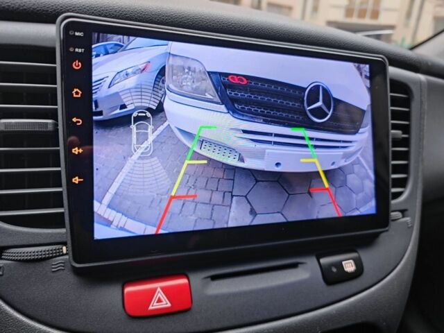 Сірий Кіа Ріо, об'ємом двигуна 1.4 л та пробігом 94 тис. км за 4900 $, фото 7 на Automoto.ua