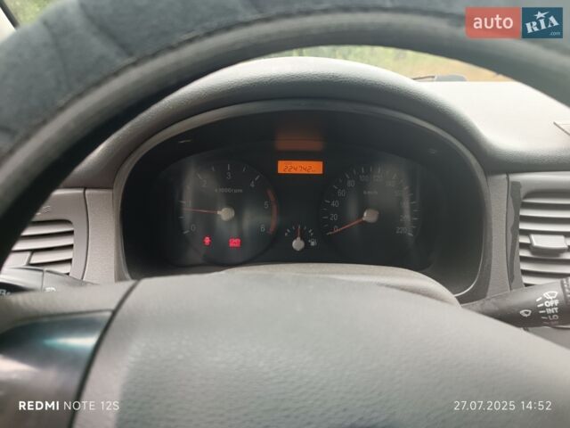 Серый Киа Рио, объемом двигателя 1.5 л и пробегом 227 тыс. км за 4500 $, фото 6 на Automoto.ua