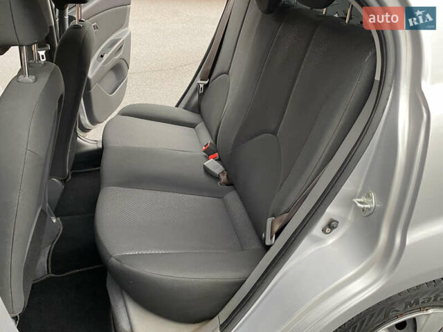 Серый Киа Рио, объемом двигателя 1.4 л и пробегом 179 тыс. км за 4250 $, фото 33 на Automoto.ua