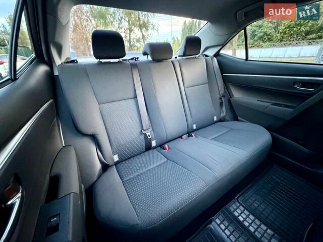 Серый Киа Рио, объемом двигателя 1.49 л и пробегом 189 тыс. км за 5300 $, фото 6 на Automoto.ua
