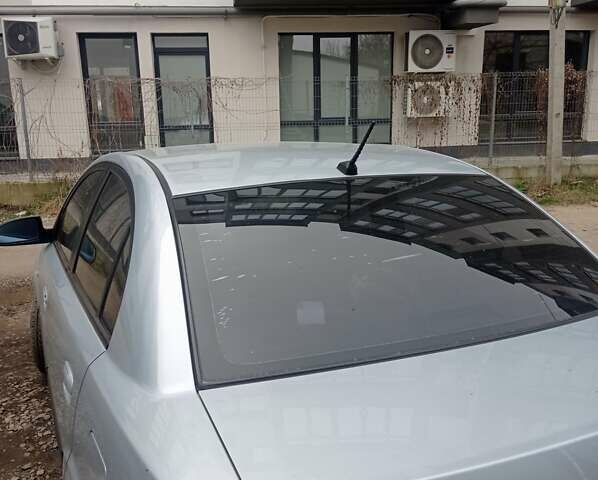 Серый Киа Рио, объемом двигателя 1.4 л и пробегом 56 тыс. км за 4900 $, фото 7 на Automoto.ua