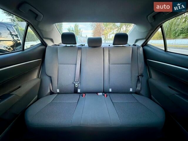 Серый Киа Рио, объемом двигателя 1.49 л и пробегом 189 тыс. км за 5300 $, фото 3 на Automoto.ua