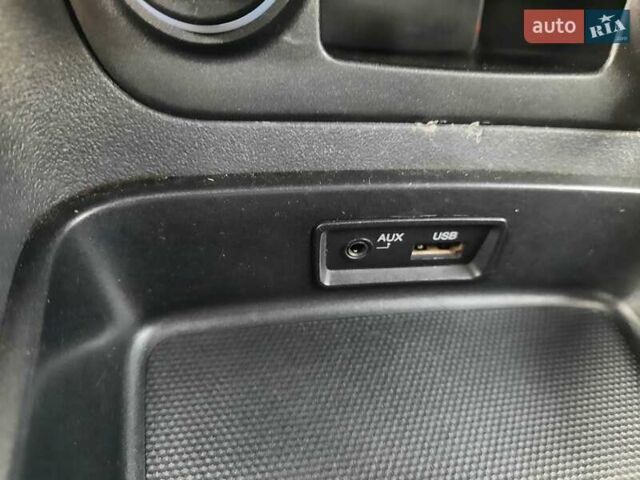 Серый Киа Рио, объемом двигателя 1.4 л и пробегом 113 тыс. км за 4550 $, фото 37 на Automoto.ua