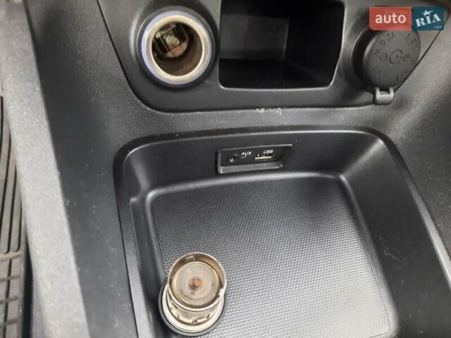 Серый Киа Рио, объемом двигателя 1.4 л и пробегом 113 тыс. км за 4550 $, фото 38 на Automoto.ua