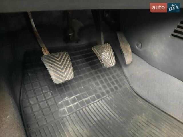 Серый Киа Рио, объемом двигателя 1.4 л и пробегом 113 тыс. км за 4550 $, фото 39 на Automoto.ua