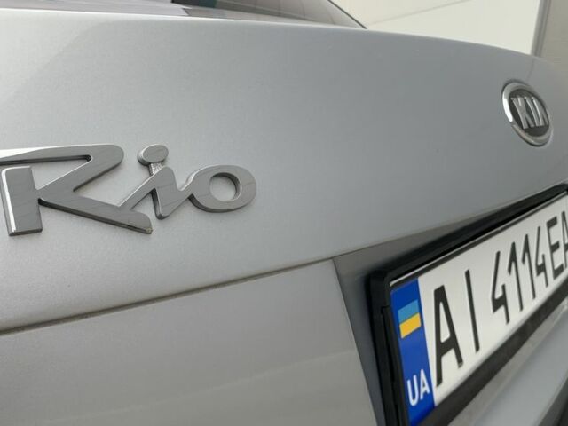 Серый Киа Рио, объемом двигателя 1.4 л и пробегом 158 тыс. км за 6400 $, фото 23 на Automoto.ua