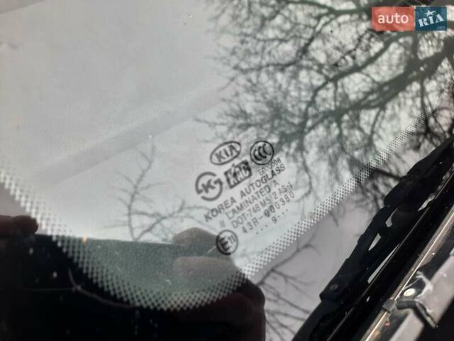 Серый Киа Рио, объемом двигателя 1.4 л и пробегом 113 тыс. км за 4550 $, фото 54 на Automoto.ua