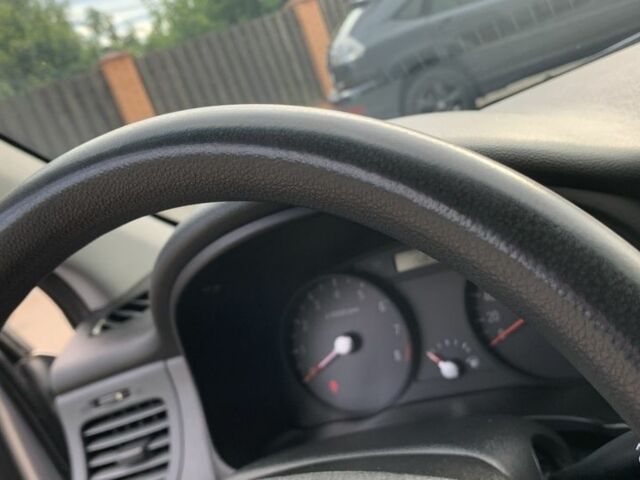 Серый Киа Рио, объемом двигателя 1.4 л и пробегом 158 тыс. км за 6400 $, фото 13 на Automoto.ua