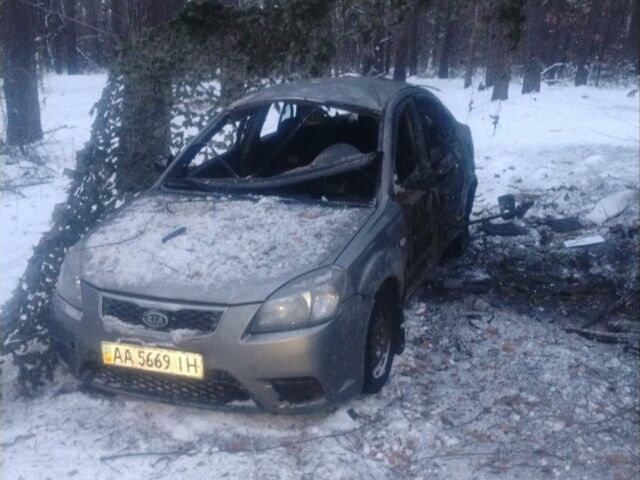 Сірий Кіа Ріо, об'ємом двигуна 1.5 л та пробігом 350 тис. км за 1500 $, фото 1 на Automoto.ua
