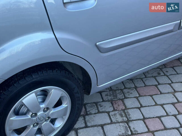 Серый Киа Рио, объемом двигателя 1.4 л и пробегом 227 тыс. км за 6750 $, фото 26 на Automoto.ua