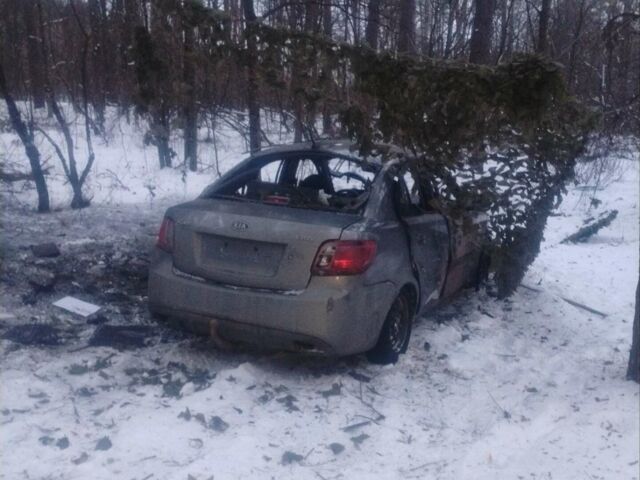Сірий Кіа Ріо, об'ємом двигуна 1.5 л та пробігом 350 тис. км за 1500 $, фото 2 на Automoto.ua