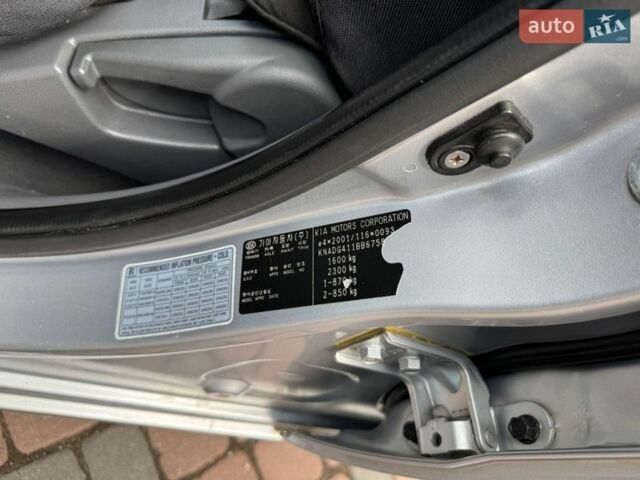 Серый Киа Рио, объемом двигателя 1.4 л и пробегом 227 тыс. км за 6850 $, фото 77 на Automoto.ua