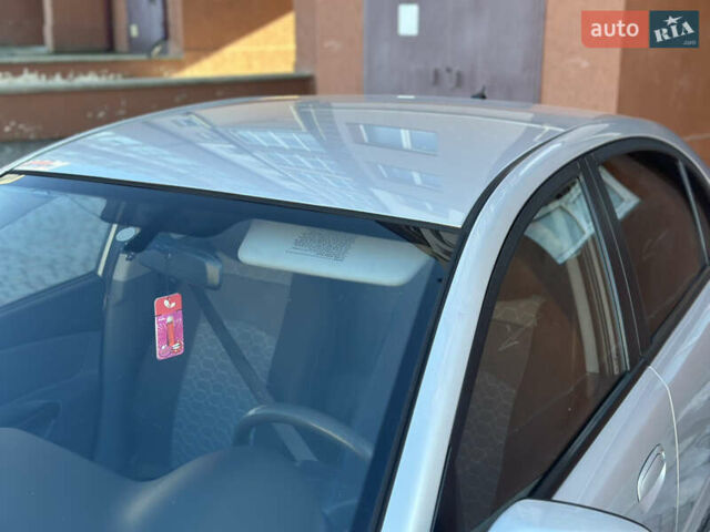 Серый Киа Рио, объемом двигателя 1.4 л и пробегом 227 тыс. км за 6750 $, фото 33 на Automoto.ua