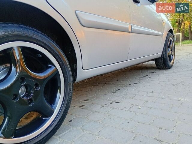 Серый Киа Рио, объемом двигателя 1.4 л и пробегом 301 тыс. км за 3700 $, фото 14 на Automoto.ua