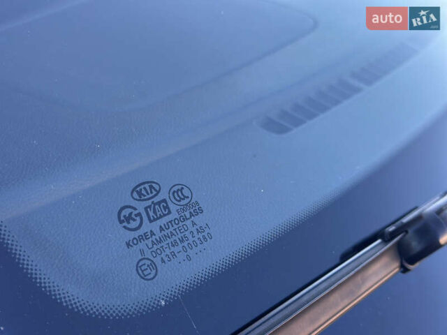 Серый Киа Рио, объемом двигателя 1.4 л и пробегом 227 тыс. км за 6750 $, фото 43 на Automoto.ua