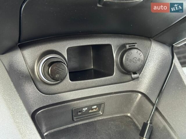 Серый Киа Рио, объемом двигателя 1.4 л и пробегом 227 тыс. км за 6850 $, фото 89 на Automoto.ua