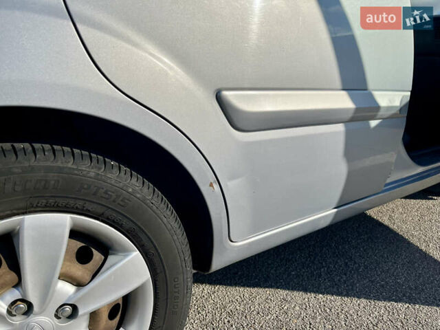 Серый Киа Рио, объемом двигателя 1.4 л и пробегом 219 тыс. км за 4500 $, фото 17 на Automoto.ua