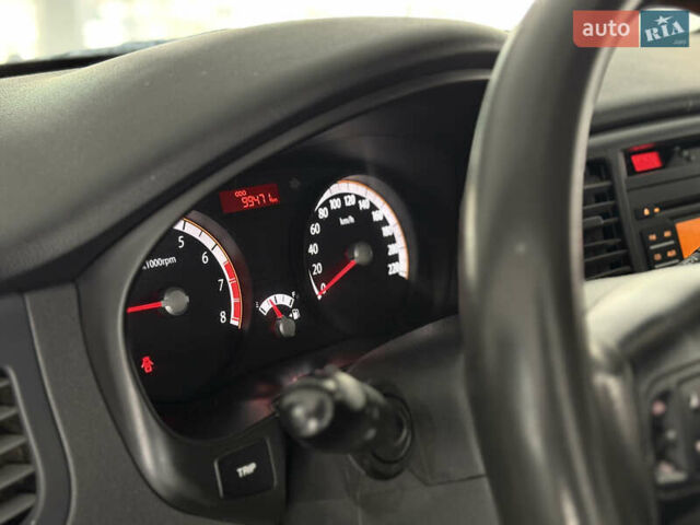Серый Киа Рио, объемом двигателя 1.4 л и пробегом 99 тыс. км за 5500 $, фото 22 на Automoto.ua