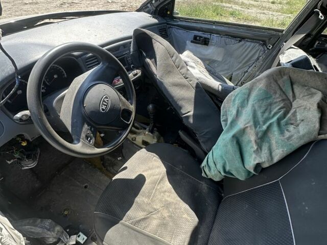 Серый Киа Рио, объемом двигателя 1.4 л и пробегом 244 тыс. км за 1499 $, фото 10 на Automoto.ua