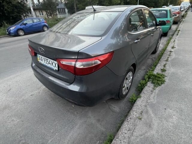 Сірий Кіа Ріо, об'ємом двигуна 1.4 л та пробігом 200 тис. км за 4400 $, фото 2 на Automoto.ua