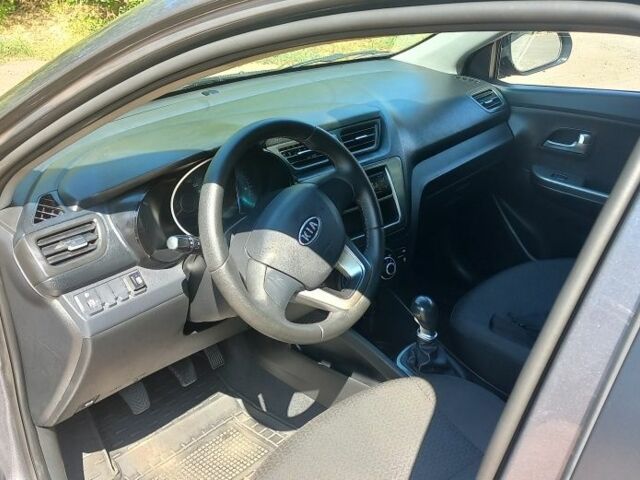 Серый Киа Рио, объемом двигателя 0 л и пробегом 158 тыс. км за 5800 $, фото 5 на Automoto.ua