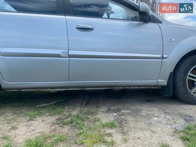 Серый Киа Рио, объемом двигателя 1.4 л и пробегом 154 тыс. км за 5300 $, фото 3 на Automoto.ua