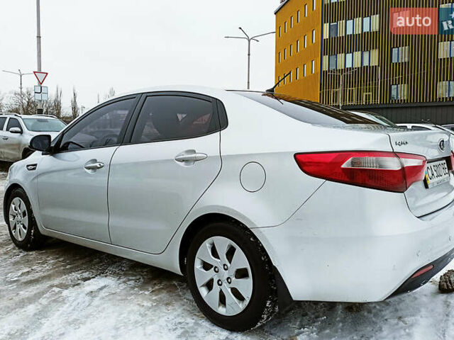 Серый Киа Рио, объемом двигателя 1.6 л и пробегом 180 тыс. км за 8000 $, фото 2 на Automoto.ua