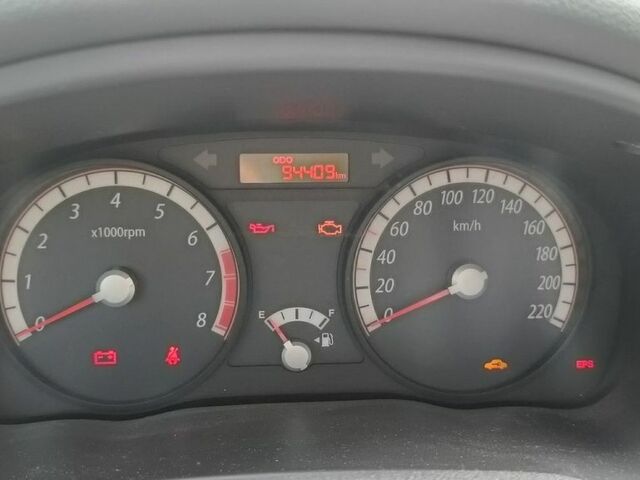 Сірий Кіа Ріо, об'ємом двигуна 1.4 л та пробігом 94 тис. км за 6660 $, фото 5 на Automoto.ua