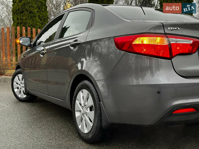 Сірий Кіа Ріо, об'ємом двигуна 1.6 л та пробігом 139 тис. км за 8500 $, фото 8 на Automoto.ua