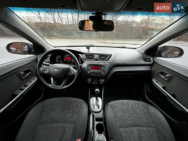 Сірий Кіа Ріо, об'ємом двигуна 1.6 л та пробігом 139 тис. км за 8500 $, фото 18 на Automoto.ua