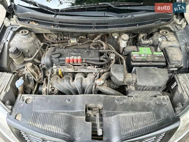 Серый Киа Рио, объемом двигателя 1.4 л и пробегом 190 тыс. км за 7100 $, фото 13 на Automoto.ua