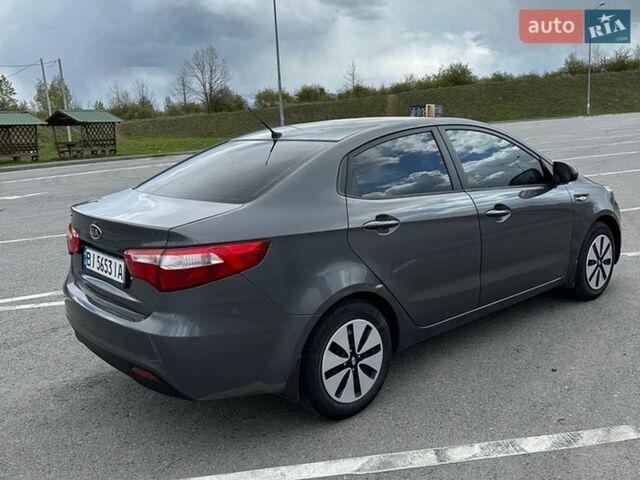 Серый Киа Рио, объемом двигателя 1.4 л и пробегом 155 тыс. км за 6700 $, фото 7 на Automoto.ua