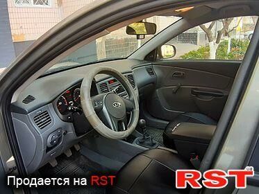 Серый Киа Рио, объемом двигателя 1.4 л и пробегом 68 тыс. км за 6600 $, фото 1 на Automoto.ua