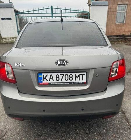 Серый Киа Рио, объемом двигателя 1.4 л и пробегом 135 тыс. км за 6999 $, фото 9 на Automoto.ua