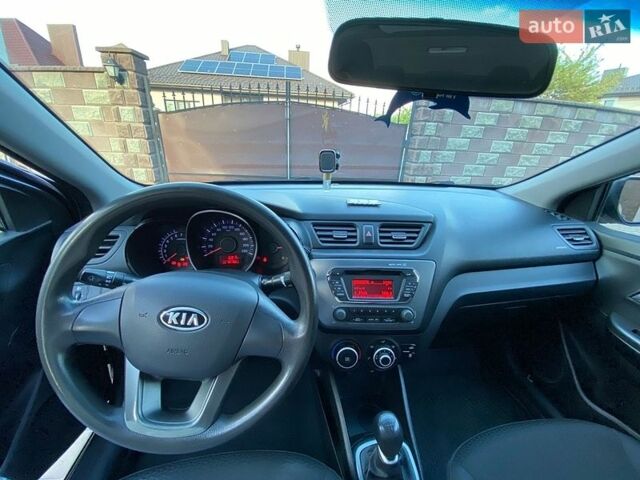 Сірий Кіа Ріо, об'ємом двигуна 1.4 л та пробігом 94 тис. км за 7600 $, фото 12 на Automoto.ua
