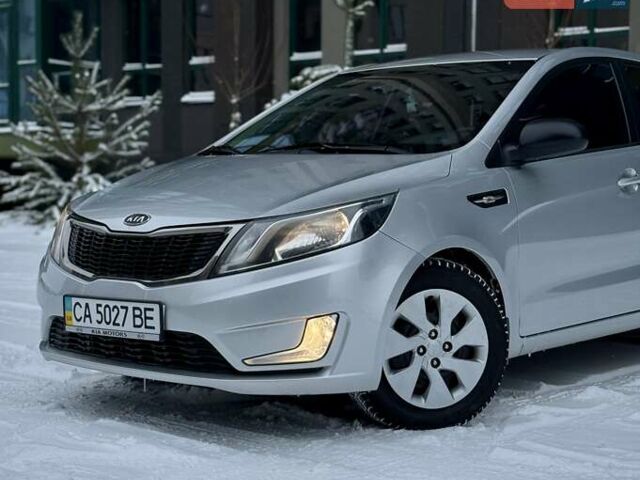 Серый Киа Рио, объемом двигателя 1.59 л и пробегом 180 тыс. км за 8950 $, фото 8 на Automoto.ua